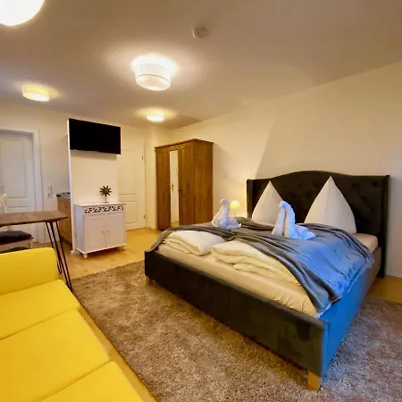 Kurpark Apartman *